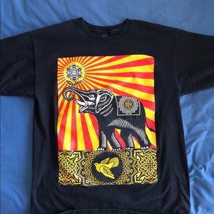 Obey Elephant shirt size L